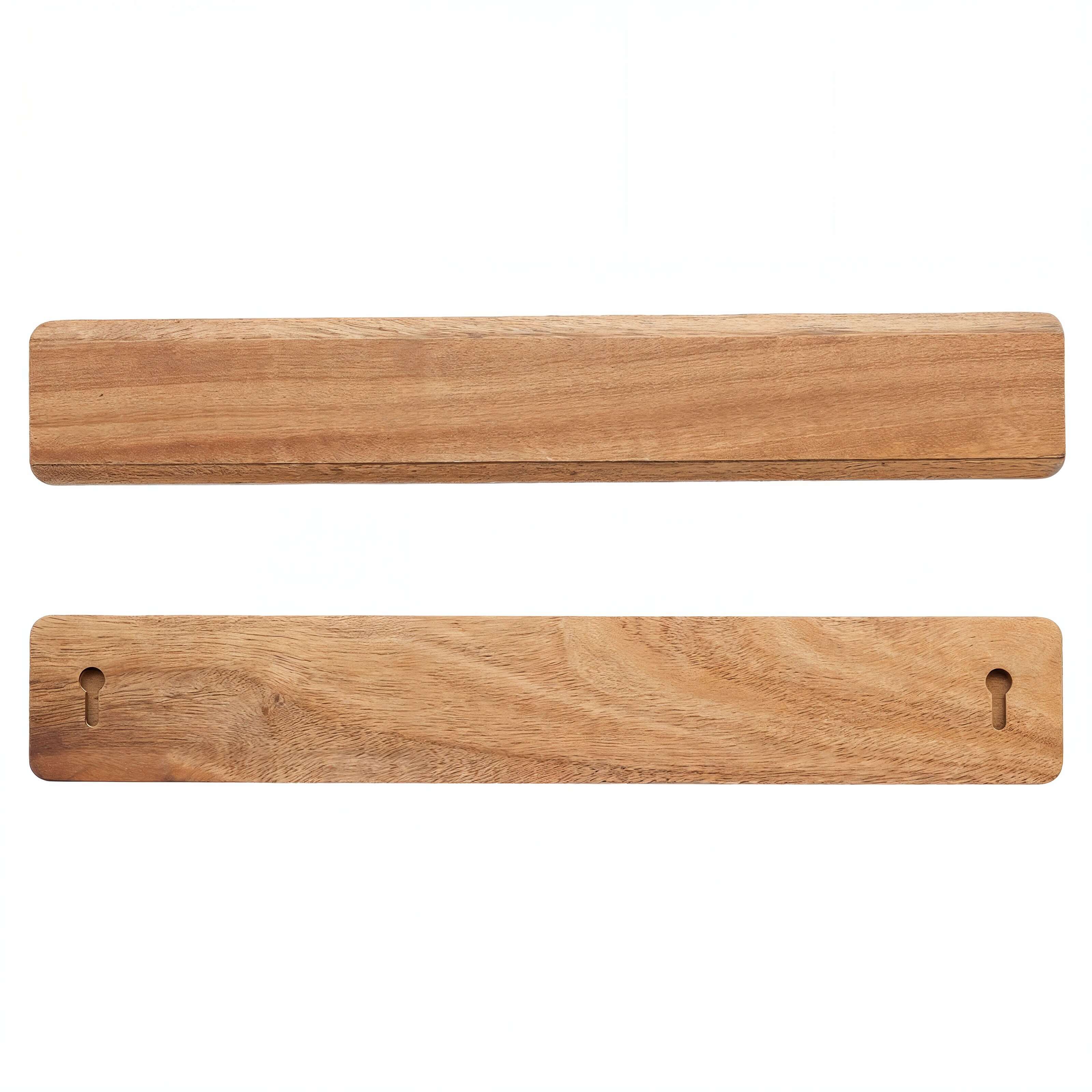 magnetische Messerleiste aus Akazienholz vor weißem Hintergrund in der vorder- und Rückansicht